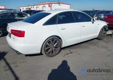 2013 Audi A6 3.0T Premium z USA, uszkodzony, nr VIN WAUGGAFC1DN122129